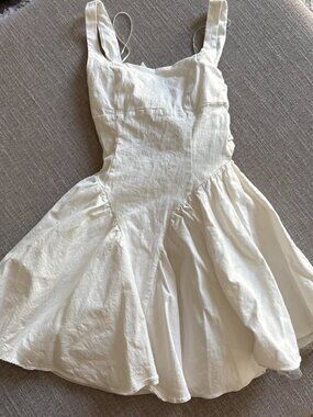 Windsor Women's White Dress